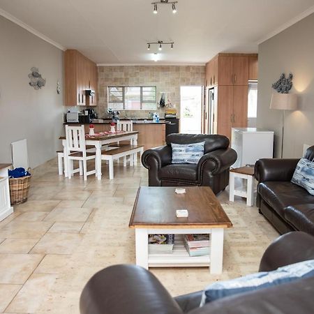 Settle Inn Self Catering Units Colchester Bagian luar foto