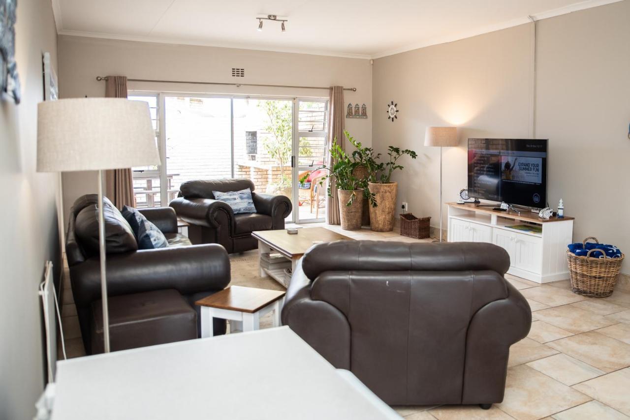 Settle Inn Self Catering Units Colchester Bagian luar foto