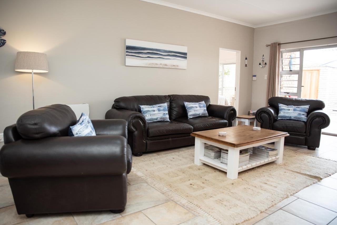 Settle Inn Self Catering Units Colchester Bagian luar foto
