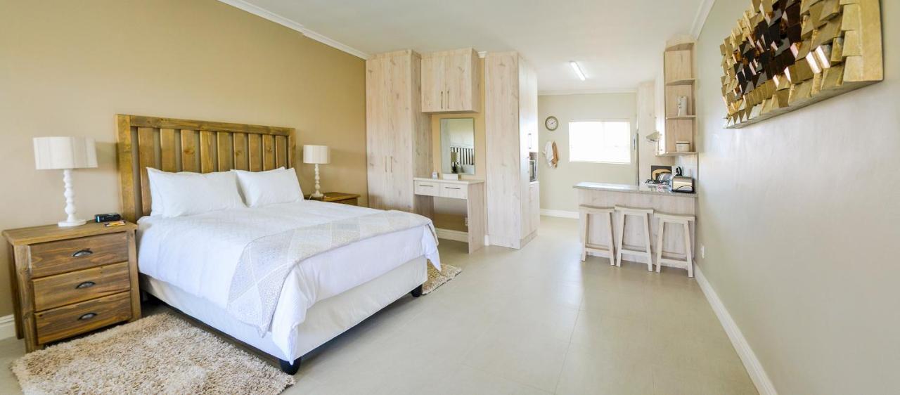 Settle Inn Self Catering Units Colchester Bagian luar foto